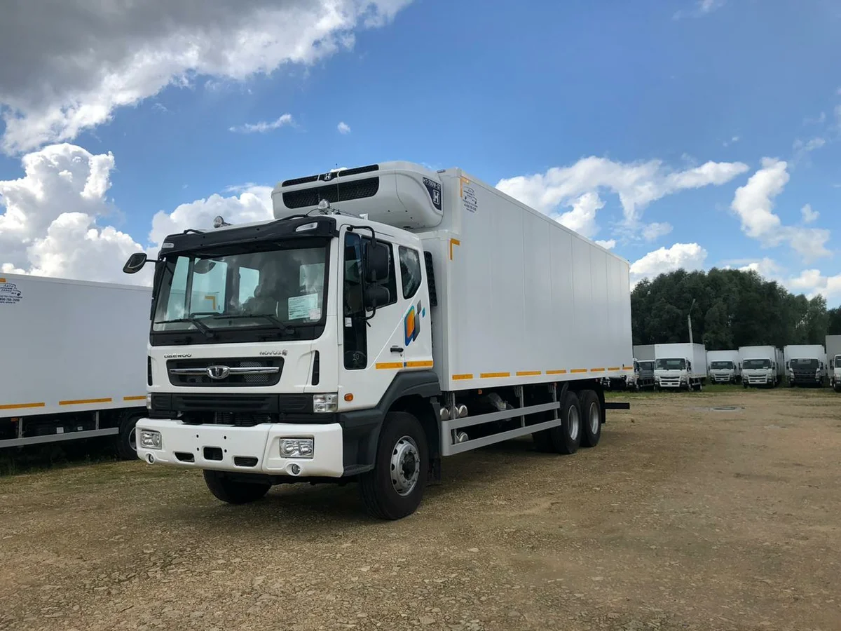 Daewoo Novus 6x4 Изотермический фургон 